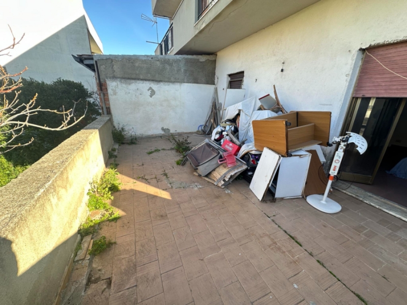 Appartamento + Cortile 30 Mq + Posto Auto Campo Calabro