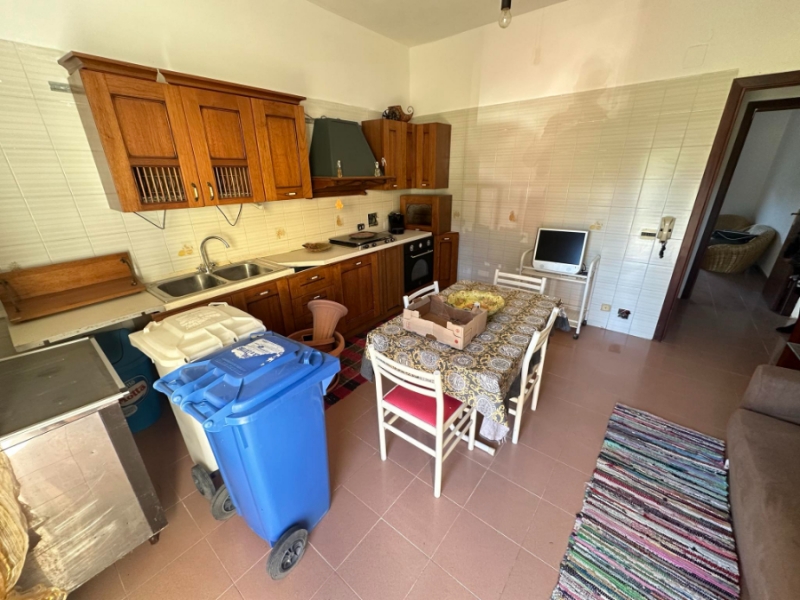 Appartamento + Cortile 30 Mq + Posto Auto Campo Calabro