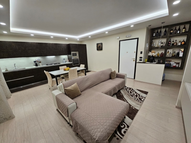 Semi Indipendente Recente Costruzione Con Giardino Gallina