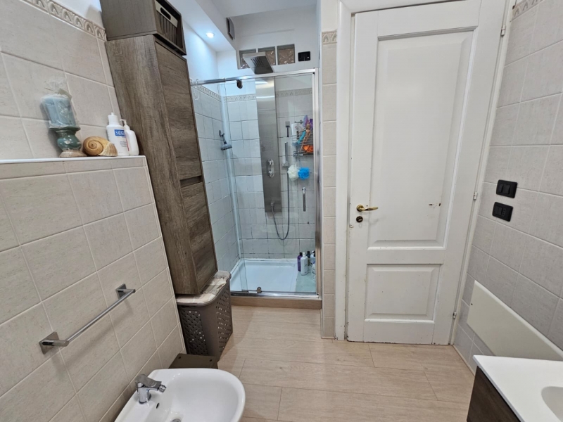 Semi Indipendente Recente Costruzione Con Giardino Gallina