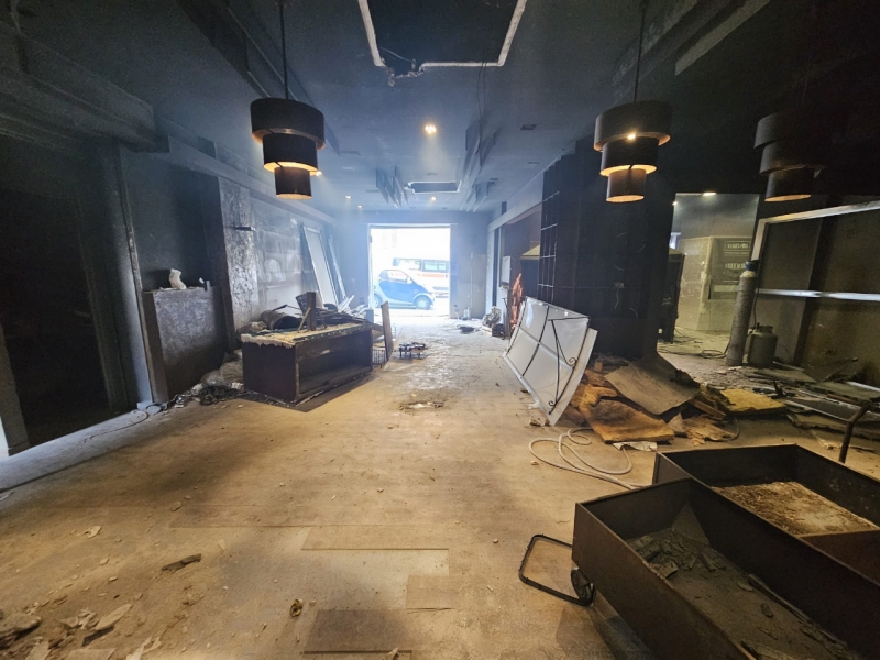 Locale Commerciale 300 Mq Duomo