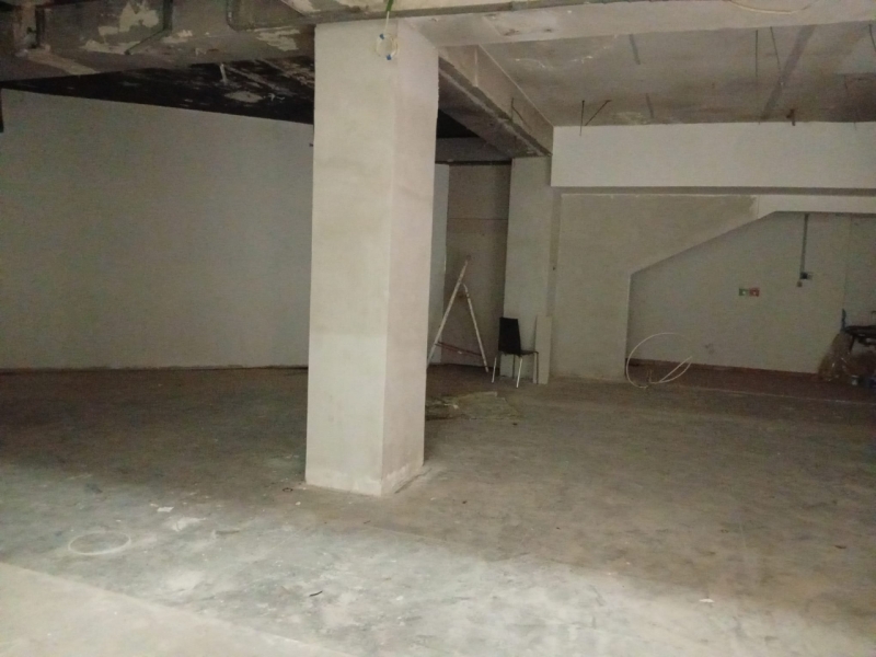 Locale Commerciale 300 Mq Duomo