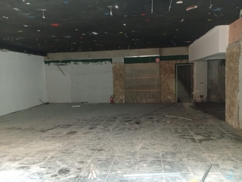 Locale Commerciale 300 Mq Duomo