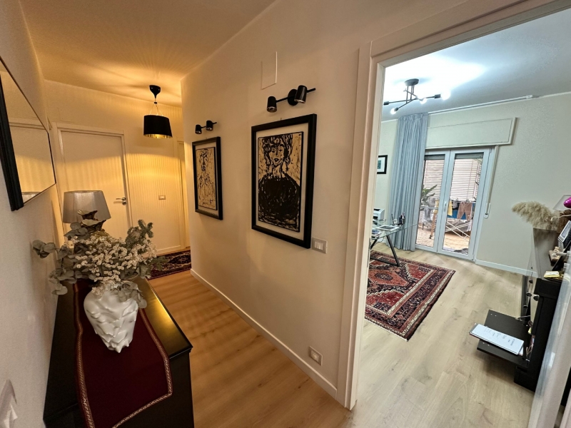 Appartamento Ristrutturato + Posto Auto + Cantina Saracinello