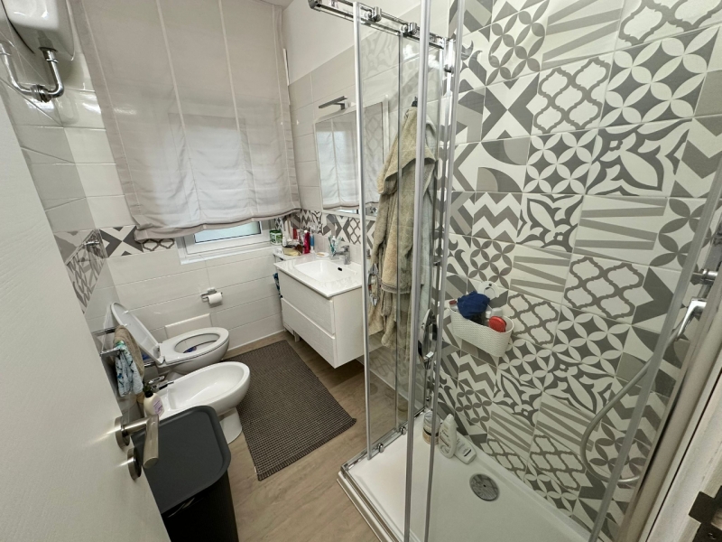 Appartamento Ristrutturato + Posto Auto + Cantina Saracinello