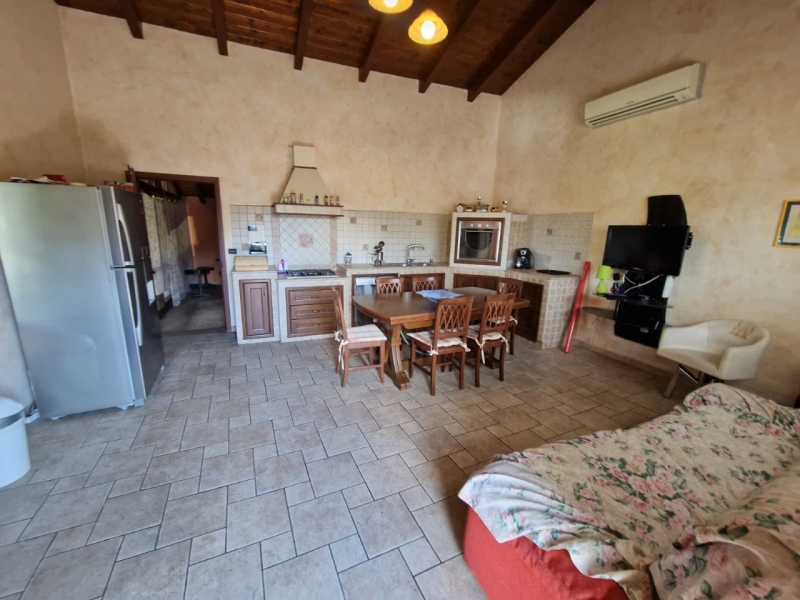 Villetta Arredata Con Veranda e Giardino Gallina