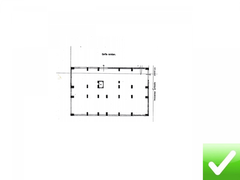 Ampio Locale Categoria C3 Via Cardinale Portanova 376 Mq
