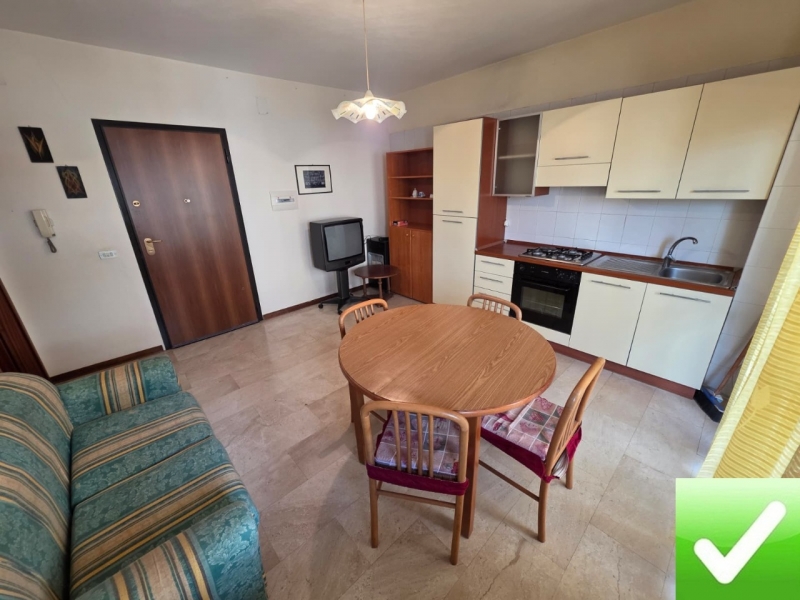 Appartamento Con Posto Auto Modena 70 Mq