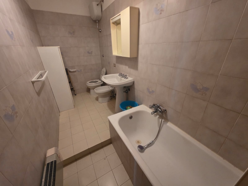 Appartamento Con Posto Auto Modena 70 Mq