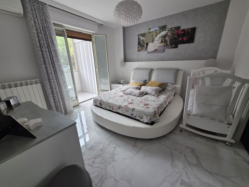 Appartamento Ristrutturato Finemente Rifinito Sant'Antonio 117 Mq