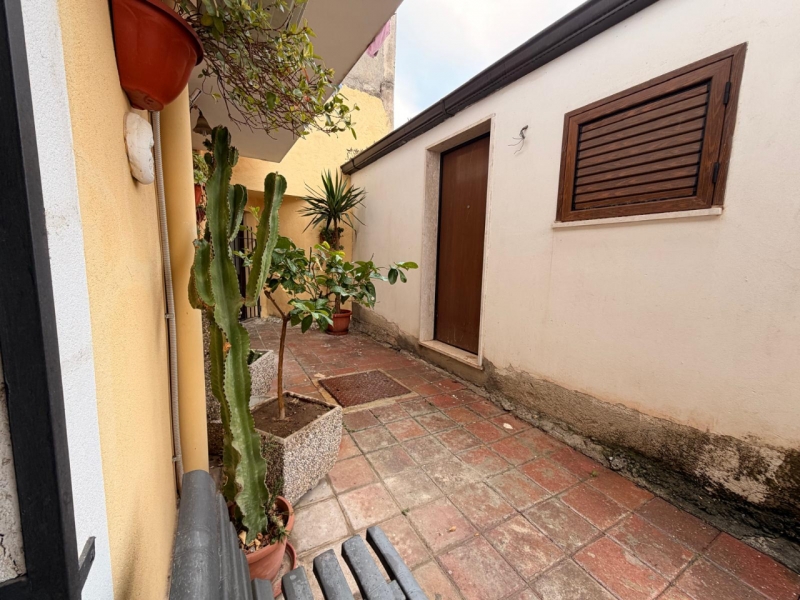 Immobile Su 3 Livelli Melito Porto Salvo