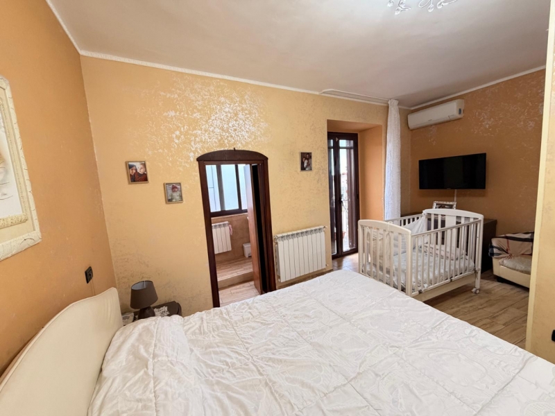 Immobile Su 3 Livelli Melito Porto Salvo