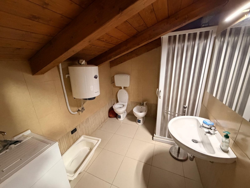 Immobile Su 3 Livelli Melito Porto Salvo