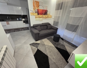 Appartamento Arredato Con Posto Auto Pressi Ortopedico 