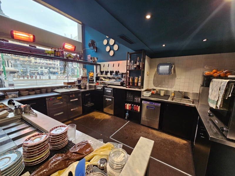 Attività Di Bar Ben Avviata Milano Centrale