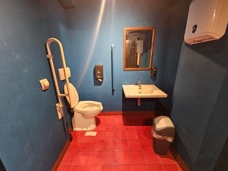 Attività Di Bar Ben Avviata Milano Centrale