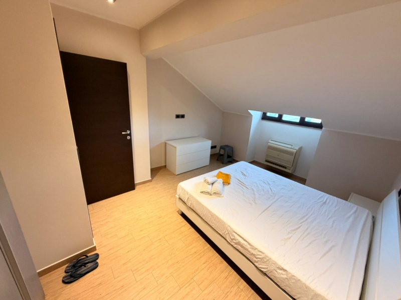 Mansarda Ristrutturata 85 Mq Con Terrazzo Panoramico Centro