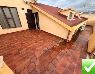 Mansarda Ristrutturata 85 Mq Con Terrazzo Panoramico Centro