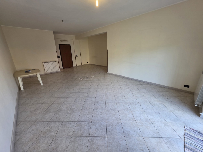 Appartamento Ampio Con Garage Villa San Giovanni 135 Mq