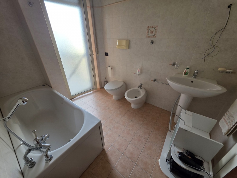 Appartamento Ampio Con Garage Villa San Giovanni 135 Mq