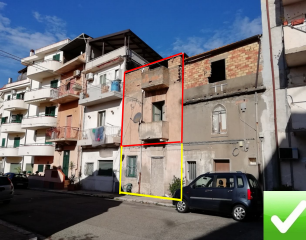 Rudere Pressi Via Galileo Galilei