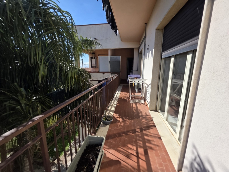 Appartamento Ristrutturato Campo Calabro 90 Mq