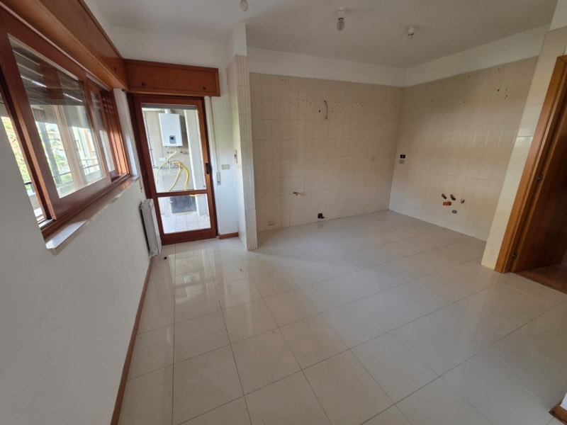 Ampio Appartamento Con Posto Auto Sant'Antonio