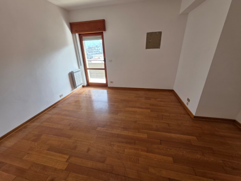 Ampio Appartamento Con Posto Auto Sant'Antonio