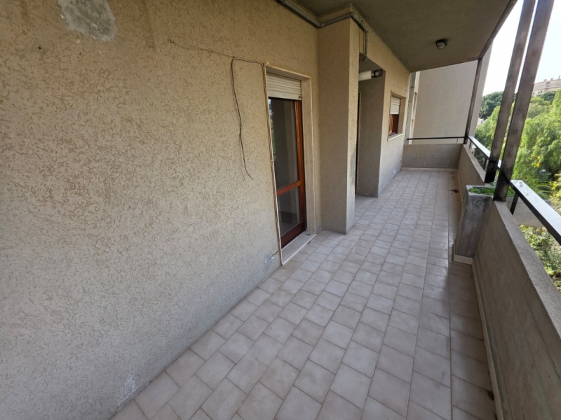 Ampio Appartamento Con Posto Auto Sant'Antonio