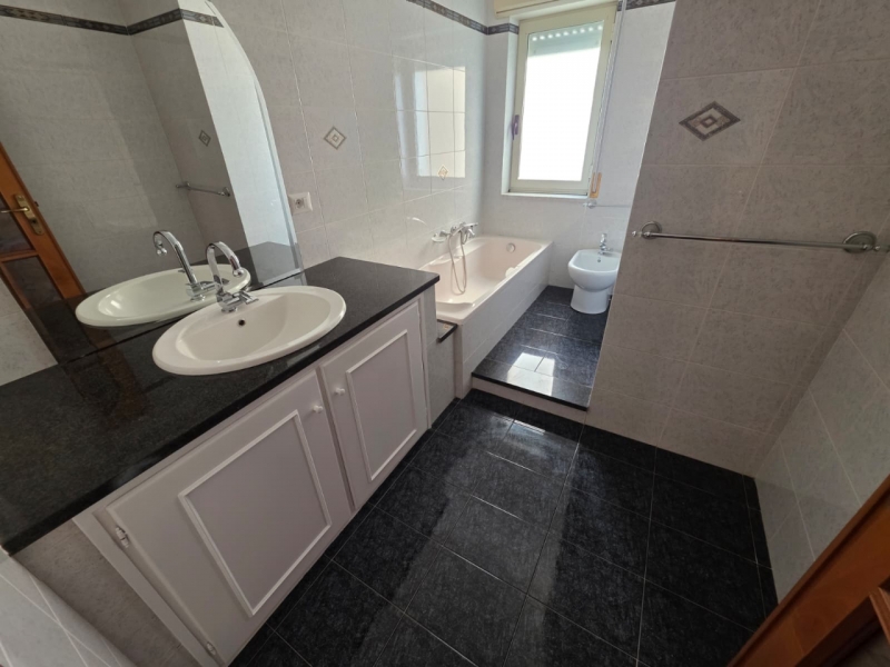 Appartamento Ristrutturato Arangea 124 Mq