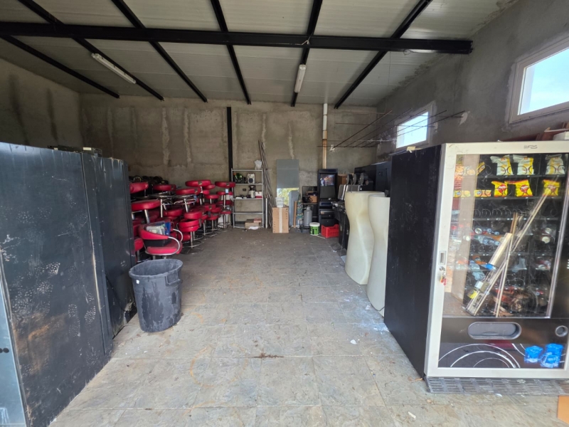 Magazzino Gallina 80 Mq