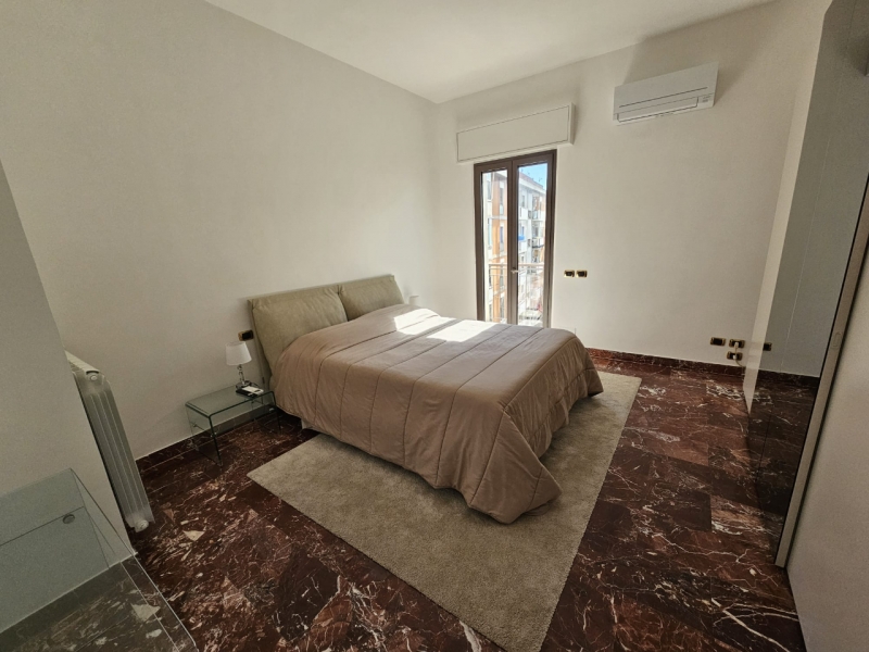 Appartamento Ristrutturato 171 Mq Design Contemporaneo + Cantina 