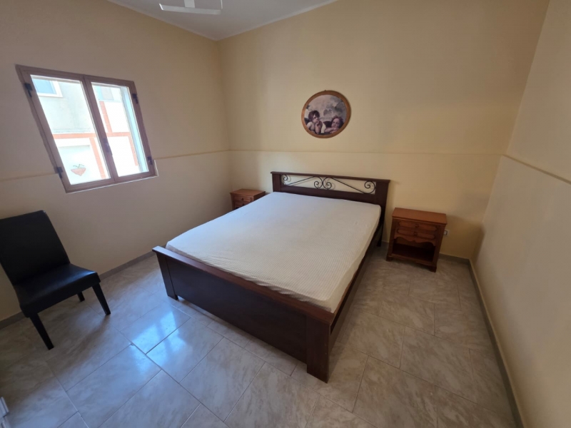 Semi Indipendente Ristrutturato Arredato Via Trabocchetto