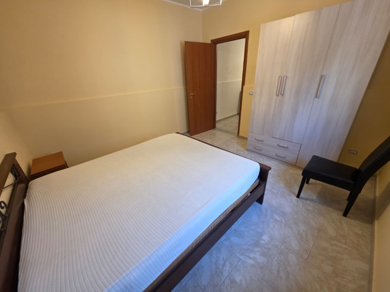 Semi Indipendente Ristrutturato Arredato Via Trabocchetto