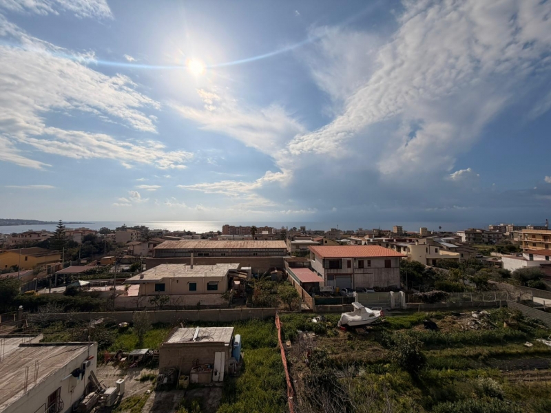 Ampio Appartamento Panoramico Con Posto Auto Mortara