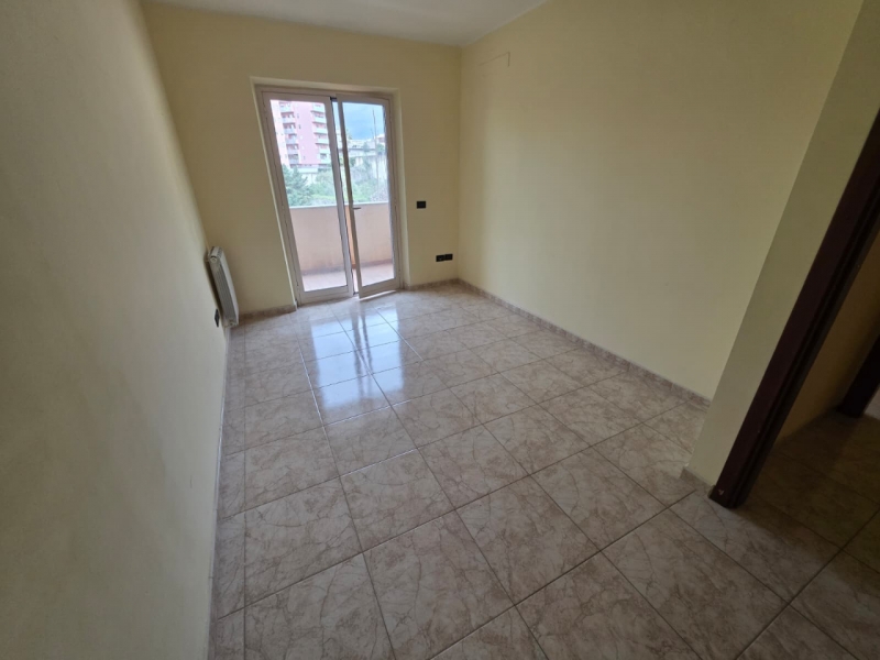 Appartamento Di Recente Costruzione Con Garage e Posto Auto Sbarre 130 Mq