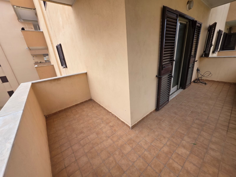 Appartamento Di Recente Costruzione Con Garage e Posto Auto Sbarre 130 Mq