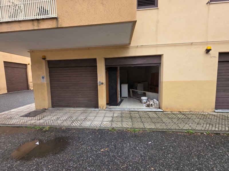 Appartamento Di Recente Costruzione Con Garage e Posto Auto Sbarre 130 Mq