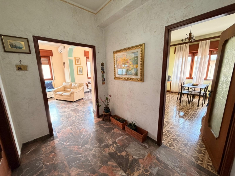 Ampio e Luminoso Appartamento Ristrutturato Villa San Giovanni 158 Mq