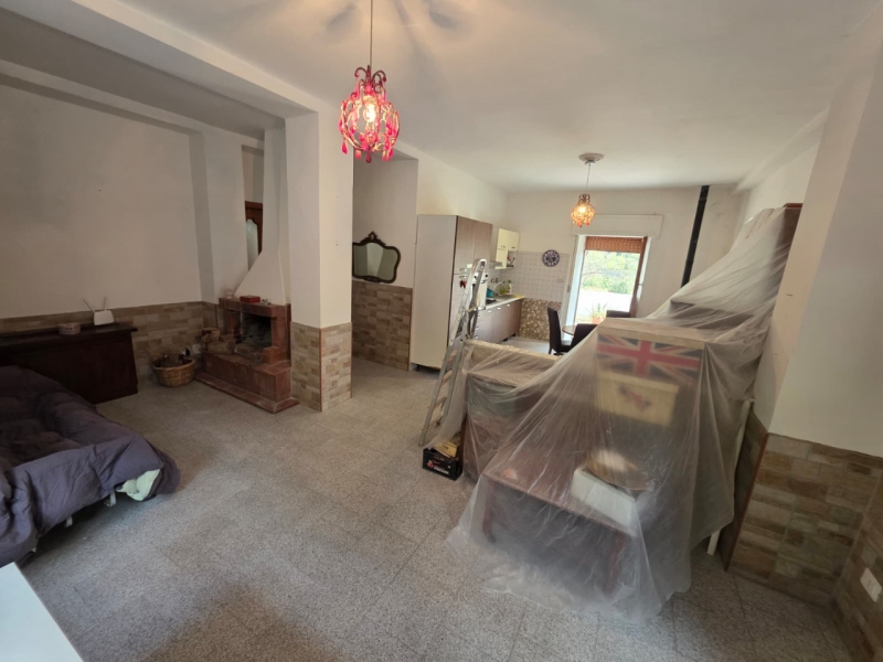 Semi Indipendente Con Terrazzo Cataforio