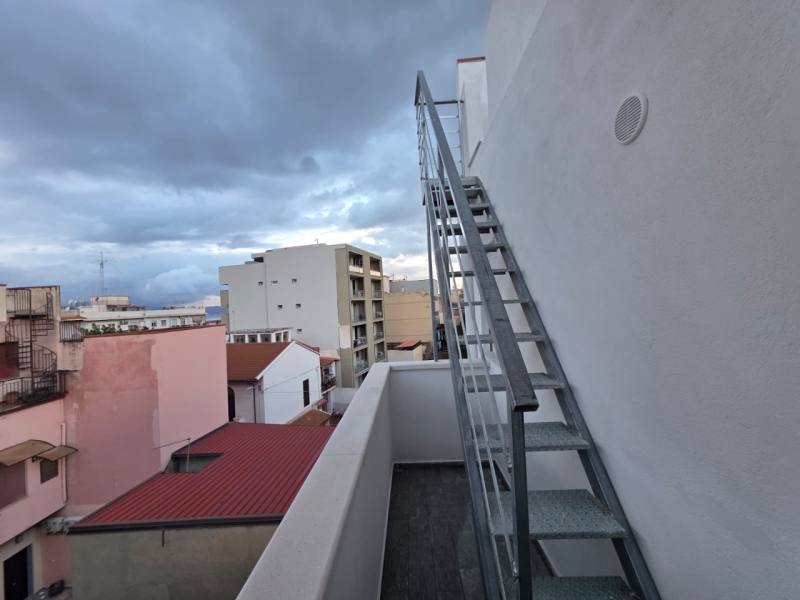 Appartamento Ristrutturato 70 Mq + Terrazzo 15 Mq San Paolo 