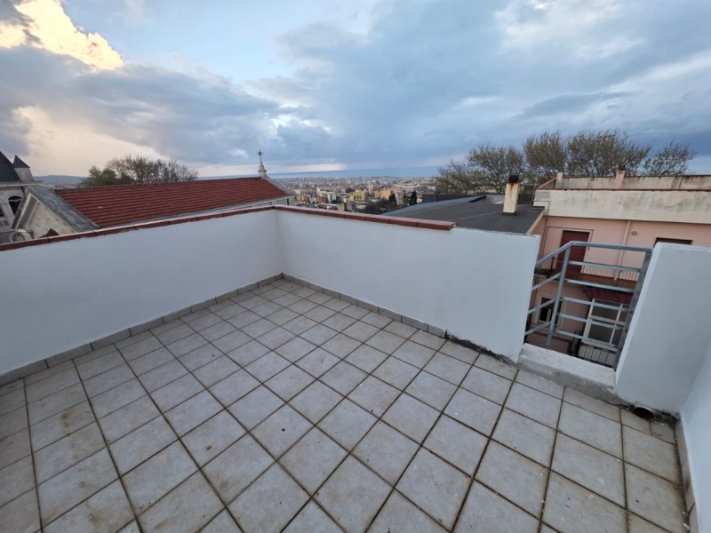 Appartamento Ristrutturato 70 Mq + Terrazzo 15 Mq San Paolo 