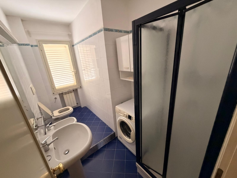 Appartamento Con Posto Auto Catona 105 Mq