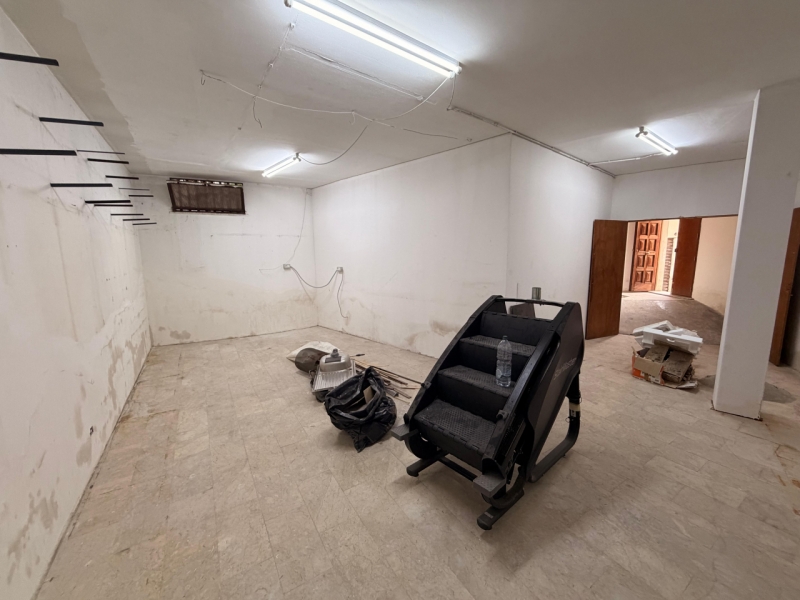 Locale C2 Centro Pressi Ospedale Riuniti