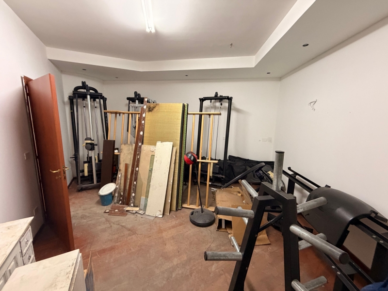 Locale C2 Centro Pressi Ospedale Riuniti