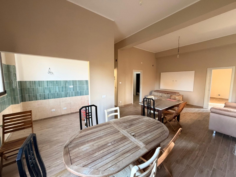 Appartamento Ristrutturato Saracinello 120 Mq