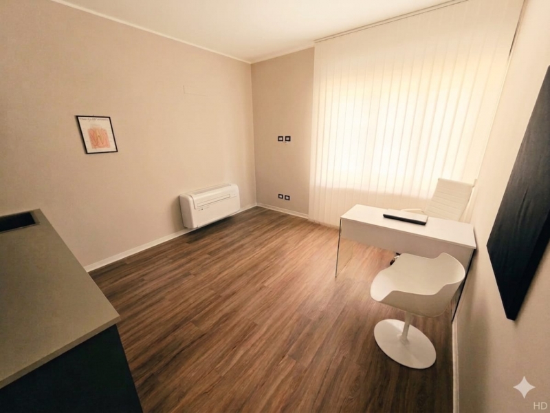 Appartamento Ristrutturato Via Torrione 65 Mq