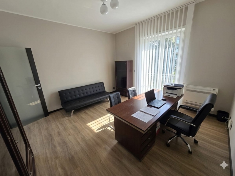 Appartamento Ristrutturato Via Torrione 65 Mq