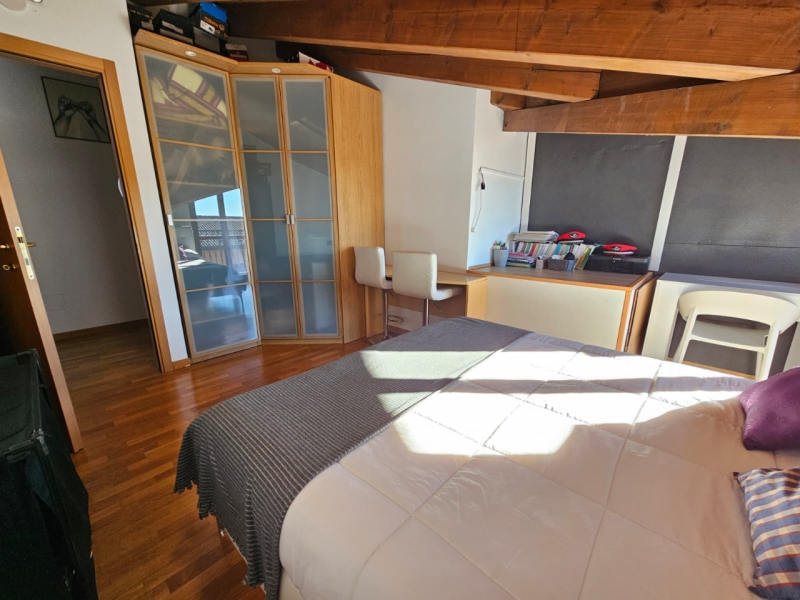 Duplex Mansardato Recente Costruzione + Garage Villa Guardia (Como)