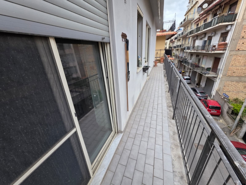 Ampio Appartamento Ristrutturato Via Lia 168 Mq